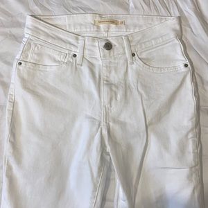 Levi’s High Rise Skinny Jeans